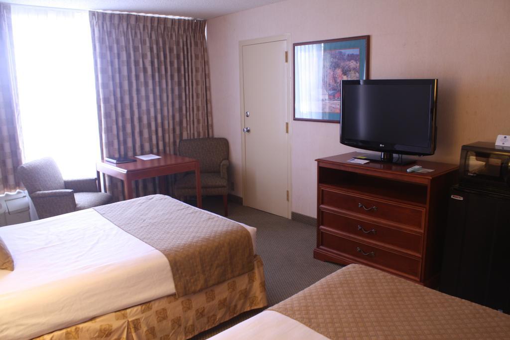 The Inn At Cobleskill Exterior photo