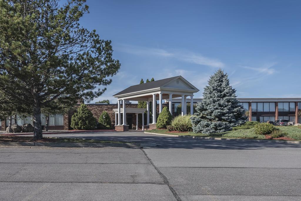 The Inn At Cobleskill Exterior photo