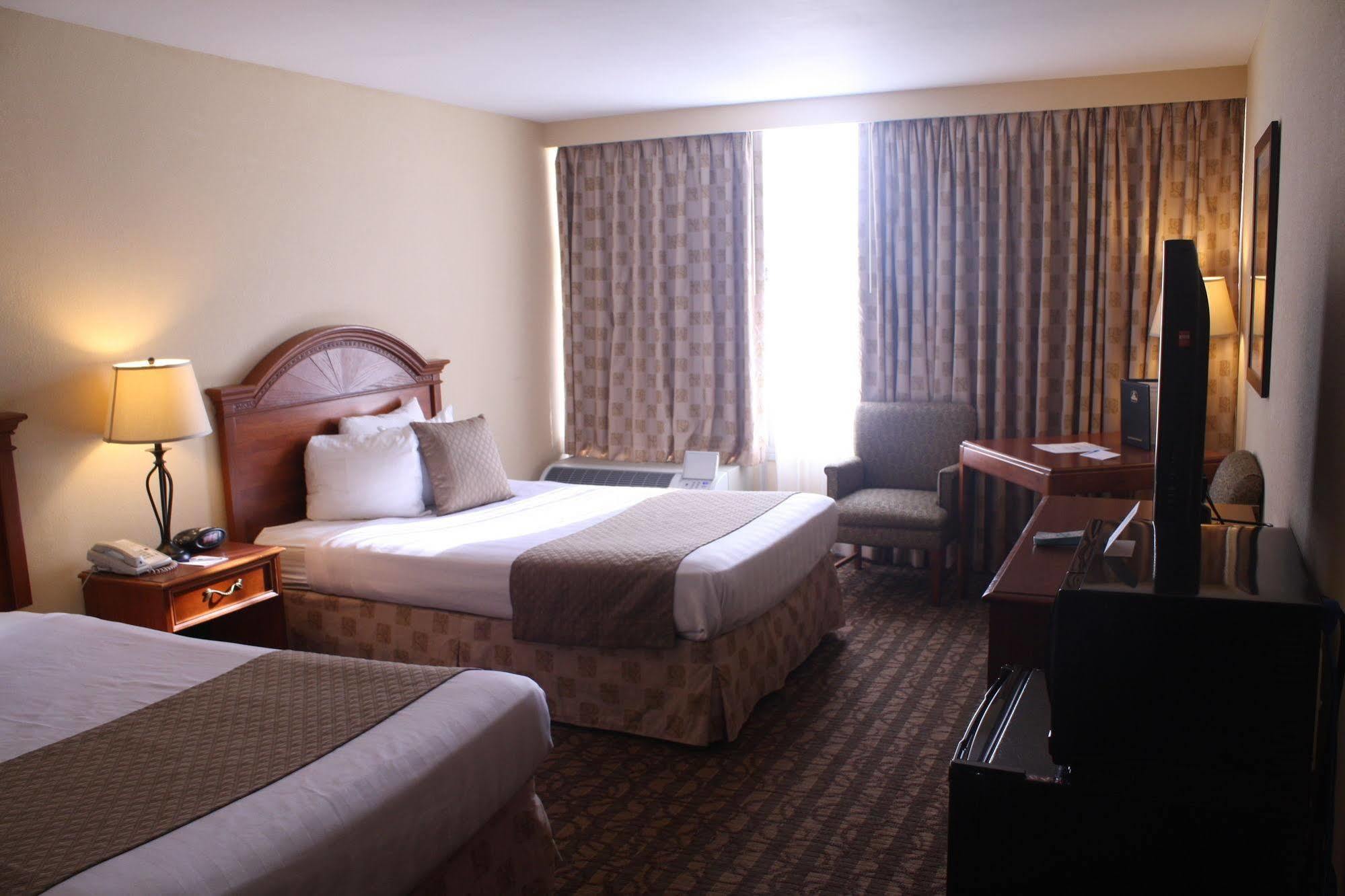The Inn At Cobleskill Exterior photo